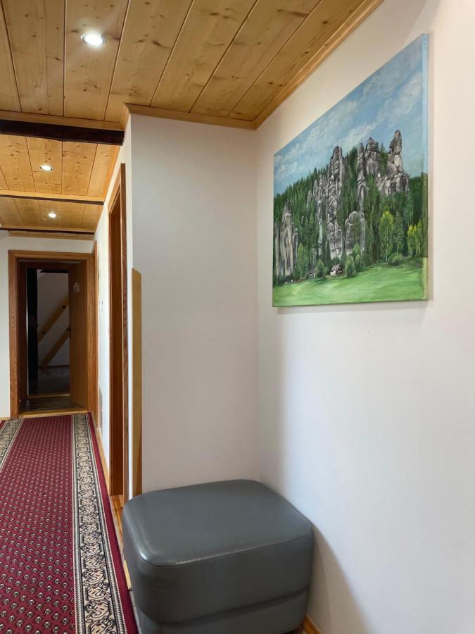 U Ozveny Hotel Dolni Adrspach Екстериор снимка
